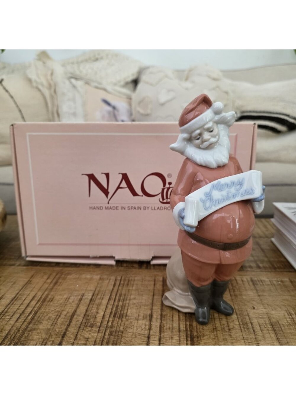 Lladro Figurine NAO “Santa’s Best Wishes” #1399 Original Box